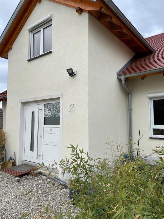 Am Weinberg - Stilvoll, Ruhig, Zum Wohlfuehlen Apartment Pfaffenweiler Exterior photo